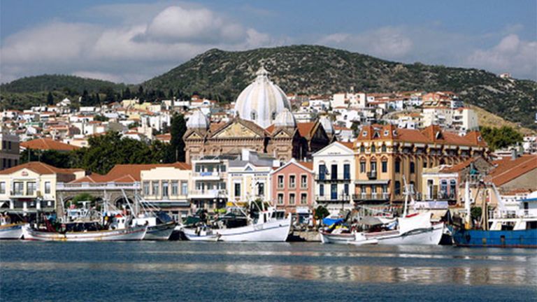 Μυτιλήνη: Μνημείο για τους αγωνιστές της Λέσβου το 1821 στην Είσοδο της Ερμού (pics)