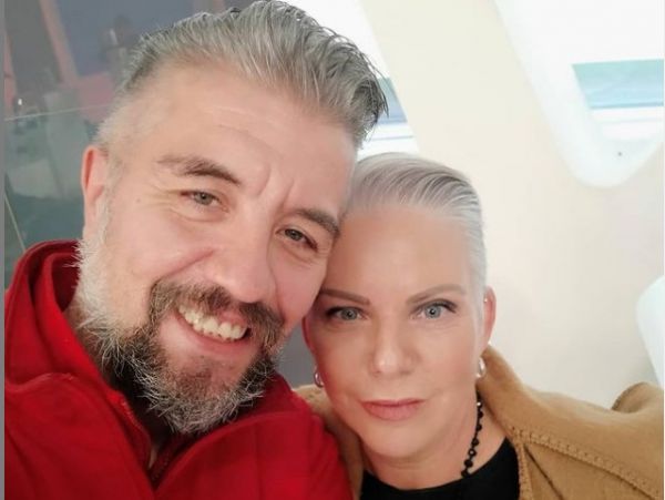 Νανά Παλαιτσάκη – Βασίλης Μιχαλόπουλος : Εξώδικα και αλληλοκατηγορίες για κακοποίηση σε ένα άγριο διαζύγιο