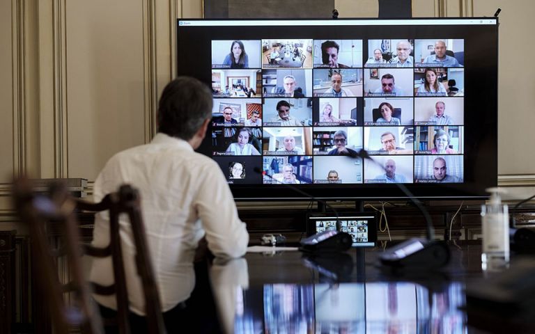 Εθνική Επιτροπή Βιοηθικής και Τεχνοηθικής: Αυτοί είναι οι επιστήμονες που την απαρτίζουν