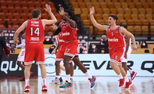 Live: Ολυμπιακός – Χίμκι