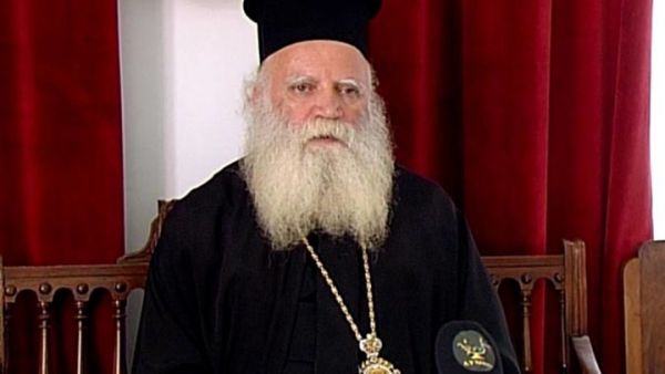 «Αντάρτικο» από τον μητροπολίτη Κυθήρων: Ετοιμάζεται για Ανάσταση στις… 5 το πρωί