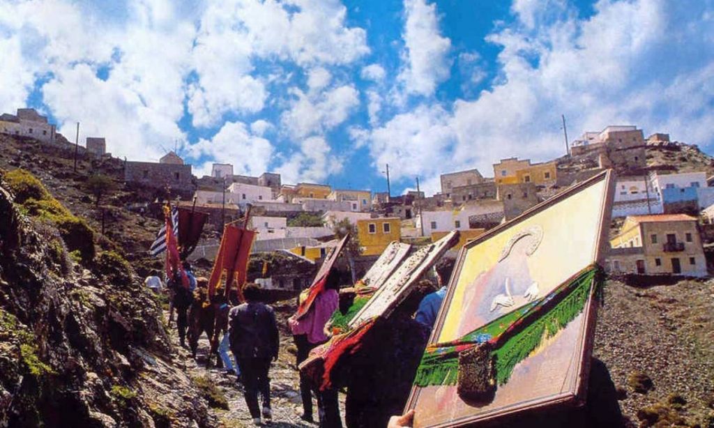 Τα έθιμα του Πάσχα στα Δωδεκάνησα