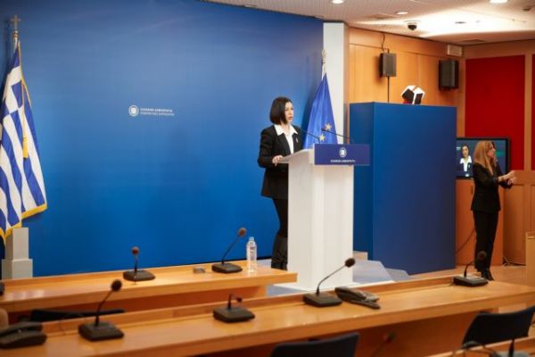 Πελώνη : Ένα επιπλέον μέτρο για τις κλειστές επιχειρήσεις του Απριλίου ανακοινώνεται αύριο Δευτέρα