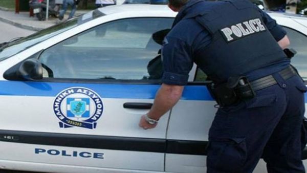 Νέα Ερυθραία: Πιθανότατα καλάσνικοφ το όπλο της επίθεσης κατά των αστυνομικών