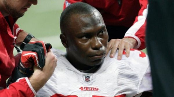 ΗΠΑ : Πρώην παίχτης του αμερικανικού ποδοσφαίρου σκότωσε πέντε άτομα και αυτοκτόνησε