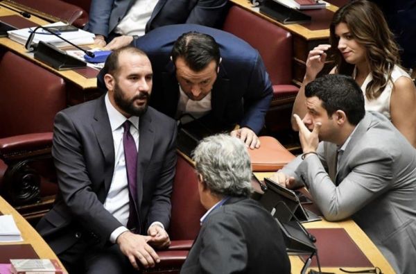 Ο Τζανακόπουλος οι ανύπαρκτες «εστίες εξουσίας» και η φαντασίωση των εκκαθαρίσεων