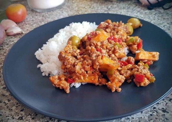 Κουβανέζικο picadillo habanero για τους λάτρεις του κιμά