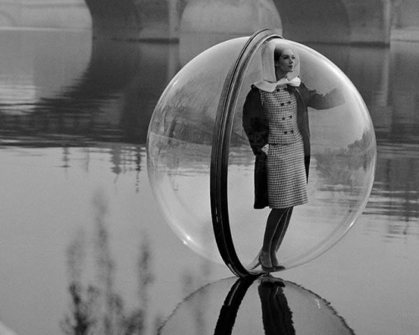 Pierre Cardin: Ντοκιμαντέρ για τον μετρ της μόδας με το άγγιγμα του Μίδα