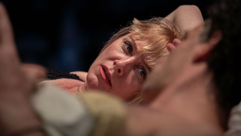 Θεοδώρα Τζήμου: «Είμαι νευρική και ζηλιάρα στις σχέσεις»