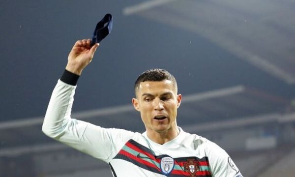 Σε δημοπρασία για φιλανθρωπικό σκοπό το περιβραχιόνιο του Κριστιάν Ρονάλντο