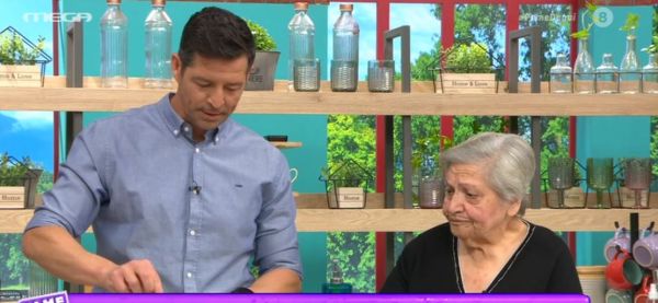 Απόστολος Ρουβάς: «Στριμώχτηκε» από μια ατάκα της γιαγιάς Τούλας για τα προσωπικά του