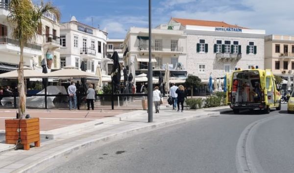 Σύρος: Μαχαίρωσαν και τραυμάτισαν σοβαρά άνδρα στο κέντρο του νησιού