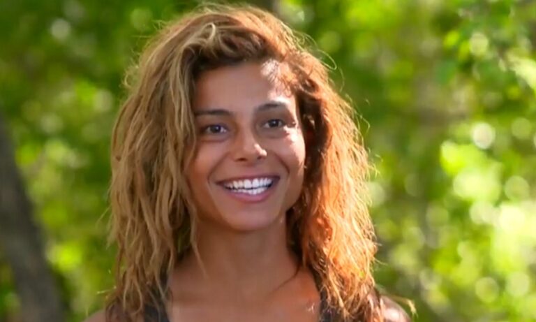 Survivor : Η Ελευθερία Ελευθερίου «ξεσκέπασε» την τριάδα – «Ο James κινεί τα νήματα, ο Νίκος του πιπιλάει τα αφτιά»
