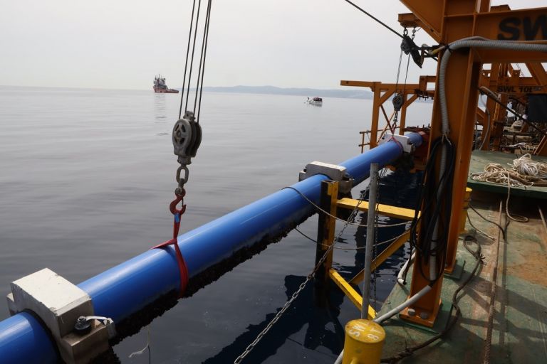 Τέσσερα χιλιόμετρα απέχει η Αίγινα από την σύνδεση της με την ΕΥΔΑΠ