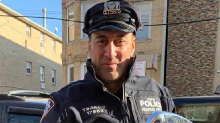 ΗΠΑ: «Είπα κάποιος θα πεθάνει» – Μάρτυρας περιγράφει πώς σκοτώθηκε ο ομογενής αστυνομικός