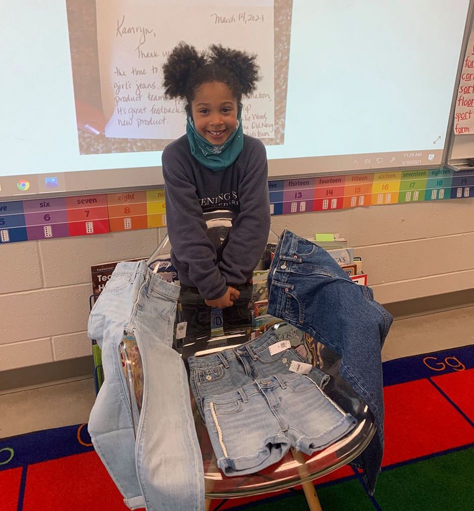 Γιατί τα γυναικεία ρούχα έχουν «ψεύτικες» τσέπες και πώς μια 7χρονη προσπάθησε να το αλλάξει