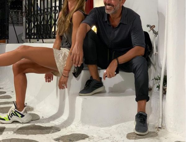 Διάσημος Έλληνας ηθοποιός χώρισε μετά από 14 χρόνια