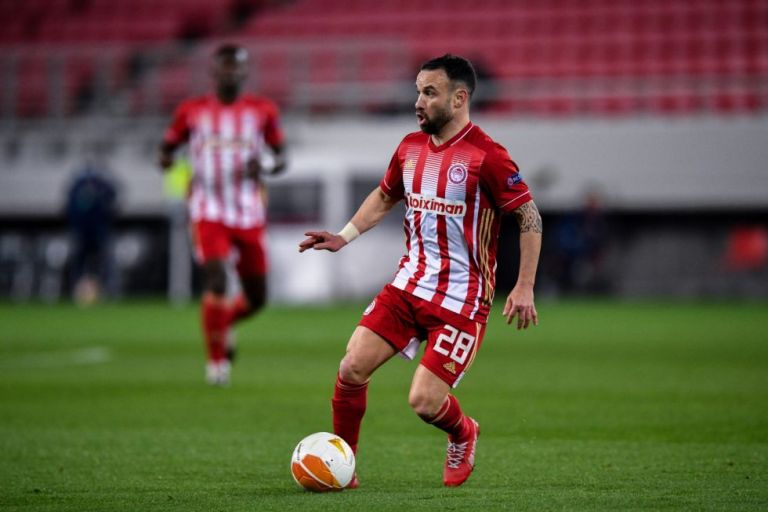 Βαλμπουενά: Να κάνουμε περήφανο τον κόσμο του Ολυμπιακού