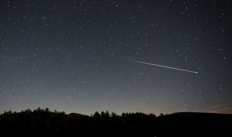 Κορυφώνονται αύριο οι Λυρίδες, τα πρώτα «πεφταστέρια» της άνοιξης