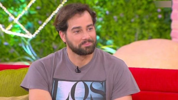 Χάρης Γιακουμάτος: Αποκάλυψε σε ποιον οφείλει «συγγνώμη» και ξάφνιασε τη Μαλέσκου