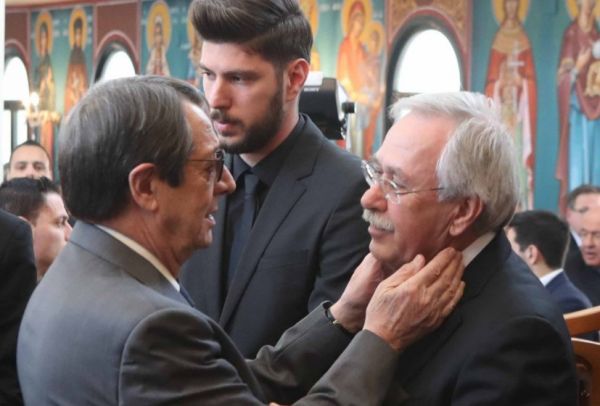 Κύπρος : Πέθανε ο πρώην υπουργός Σωκράτης Χάσικος – Η συγκινητική ανάρτηση Αναστασιάδη