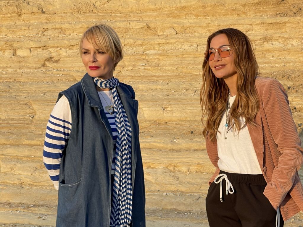 Έλενα Χριστοπούλου σε Δέσποινα Βανδή: «Σουρεαλίζομαι»