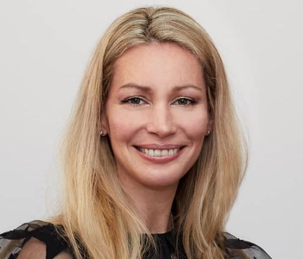 Άριελ Κωνσταντινίδη : «Με τον πρώην σύζυγό μου έχω πολύ κακή σχέση, δεν χωρίσαμε καλά»