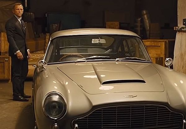 James Bond : Tα πιο κορυφαία αυτοκίνητα που πέρασαν από τον 007