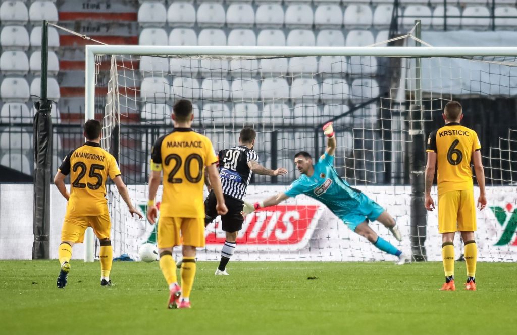 Ο Κρμέντσικ με σουτ το 1-1 για τον ΠΑΟΚ