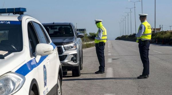 Lockdown : Τα τρία αγκάθια για τη «Μεγάλη Έξοδο» – Πότε θα ληφθεί η απόφαση για Πάσχα στο χωριό