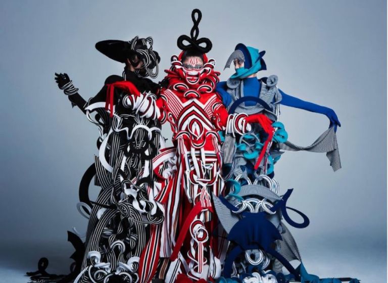 O σουρεαλιστικός αυτοματισμός του Ryunosuke Okazaki