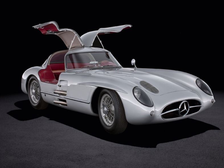 «Ultimate Collector Cars»: Ένα βιβλίο που κάθε λάτρης των αυτοκινήτων πρέπει να αποκτήσει