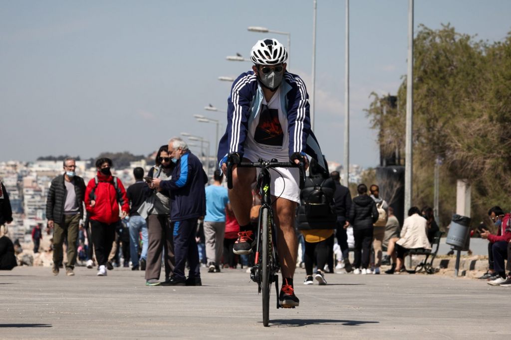 Κοροναϊός : Πού εντοπίζονται τα 1.718 κρούσματα – Δείτε αναλυτικά τον χάρτη της διασποράς
