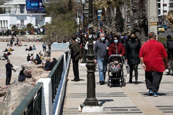 Κοροναϊός : Η Αττική «γονάτισε» – Η κατανομή των κρουσμάτων στο Λεκανοπέδιο