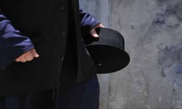 Εξαπάτησαν ιερέα με πρόσχημα τη νοσηλεία ανήλικου στο εξωτερικό