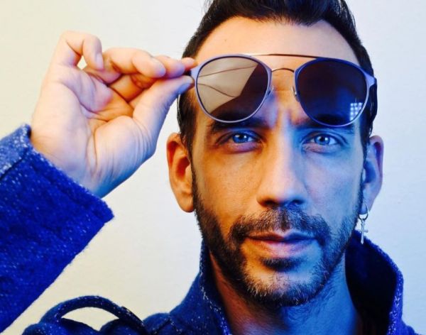 Πάνος Μουζουράκης: Η επική «πασχαλινή» φάρσα που έκανε στην μητέρα του