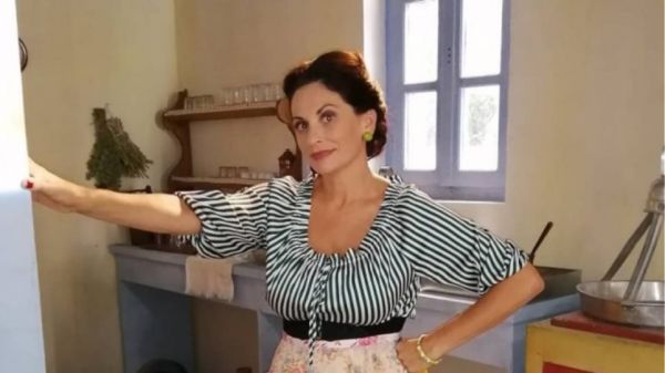 Θεοφανία Παπαθωμά: Πως αντιδρά η μικρότερη κόρη της, όταν τη βλέπει στις Άγριες Μέλισσες;