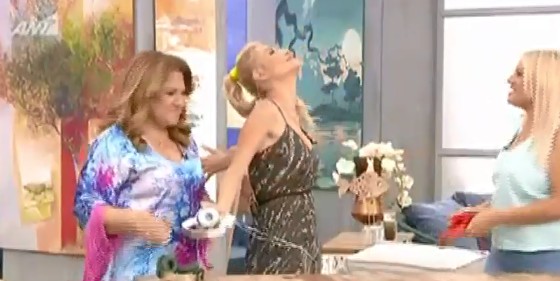 Θα πέσετε κάτω από τα γέλια: Η Μοιραράκη προσπαθεί να περιγράψει τη λέξη… «οργασμός»