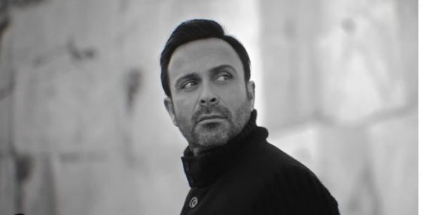 Κωνσταντίνος Χριστοφόρου: Λύγισε μιλώντας για τον κακοποιητικό πατέρα του