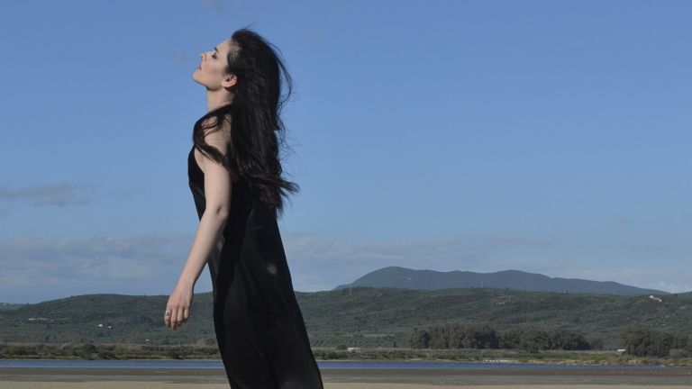 Η Αλεξάνδρα Κόνιακ (επιτέλους) livestreaming