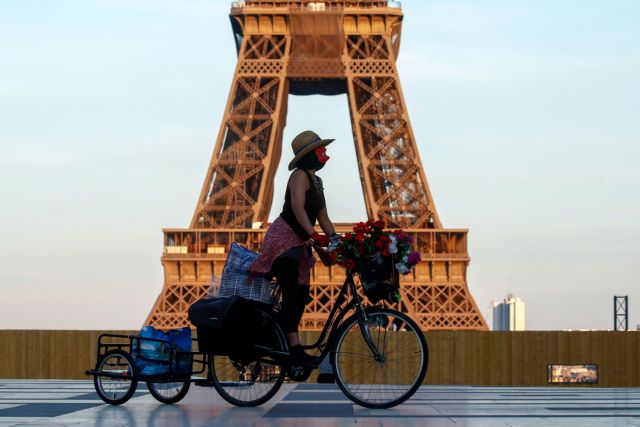 Σε... κρίση η αγορά ακινήτων στο Παρίσι: Σπίτι 5 τ.μ. έναντι 50.000 ευρώ