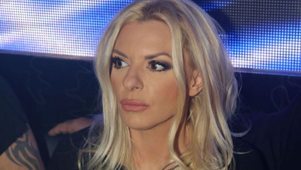 Η Αννίτα Πάνια μάς δείχνει για πρώτη φορά την αδερφή της