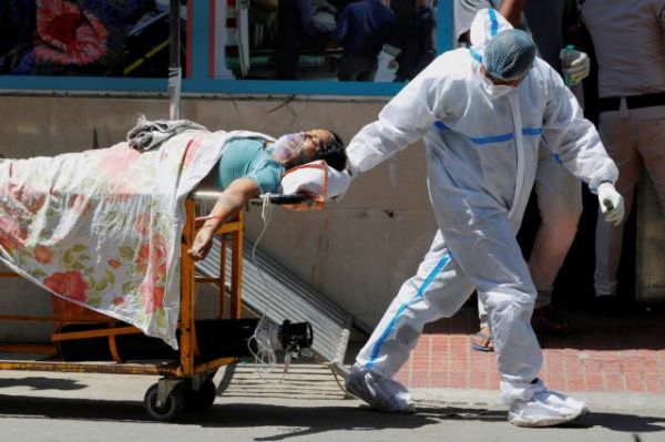 Ινδία – Pfizer: Συνομιλίες για ταχεία διαδικασία έγκρισης του εμβολίου