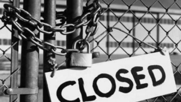 ΕΚΤ: Κίνδυνος λουκέτου για μία στις πέντε ελληνικές επιχειρήσεις