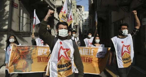 Τουρκία: 212 διαδηλωτές συνελήφθησαν στην Κωνσταντινούπολη στις κινητοποιήσεις για την Πρωτομαγιά
