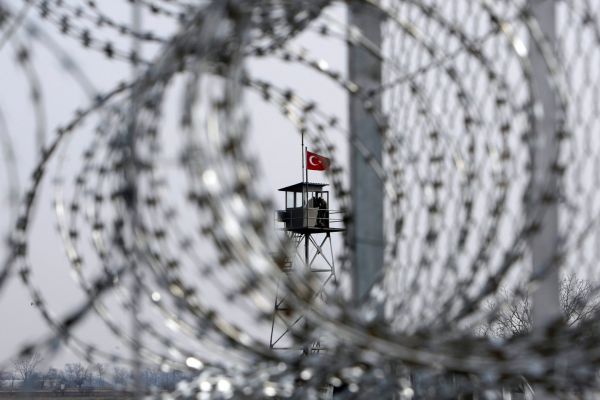 Έρευνα: Τι πιστεύουν Έλληνες και Τούρκοι για τις σχέσεις των δύο χωρών – Πόσο φοβούνται το θερμό επεισόδιο