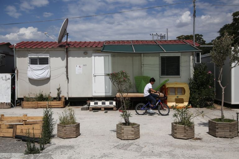 Υπουργικό Συμβούλιο: Νομοσχέδιο για άδειες διαμονής επενδυτών και μείωση των κατηγοριών των δομών προσφύγων