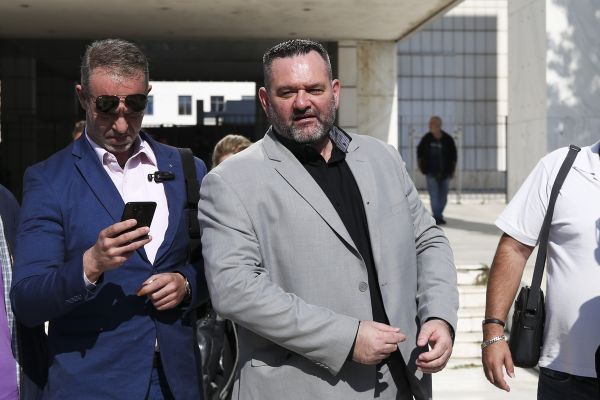 Γιάννης Λαγός: Έφτασε στην Ελλάδα ο καταδικασμένος χρυσαυγίτης