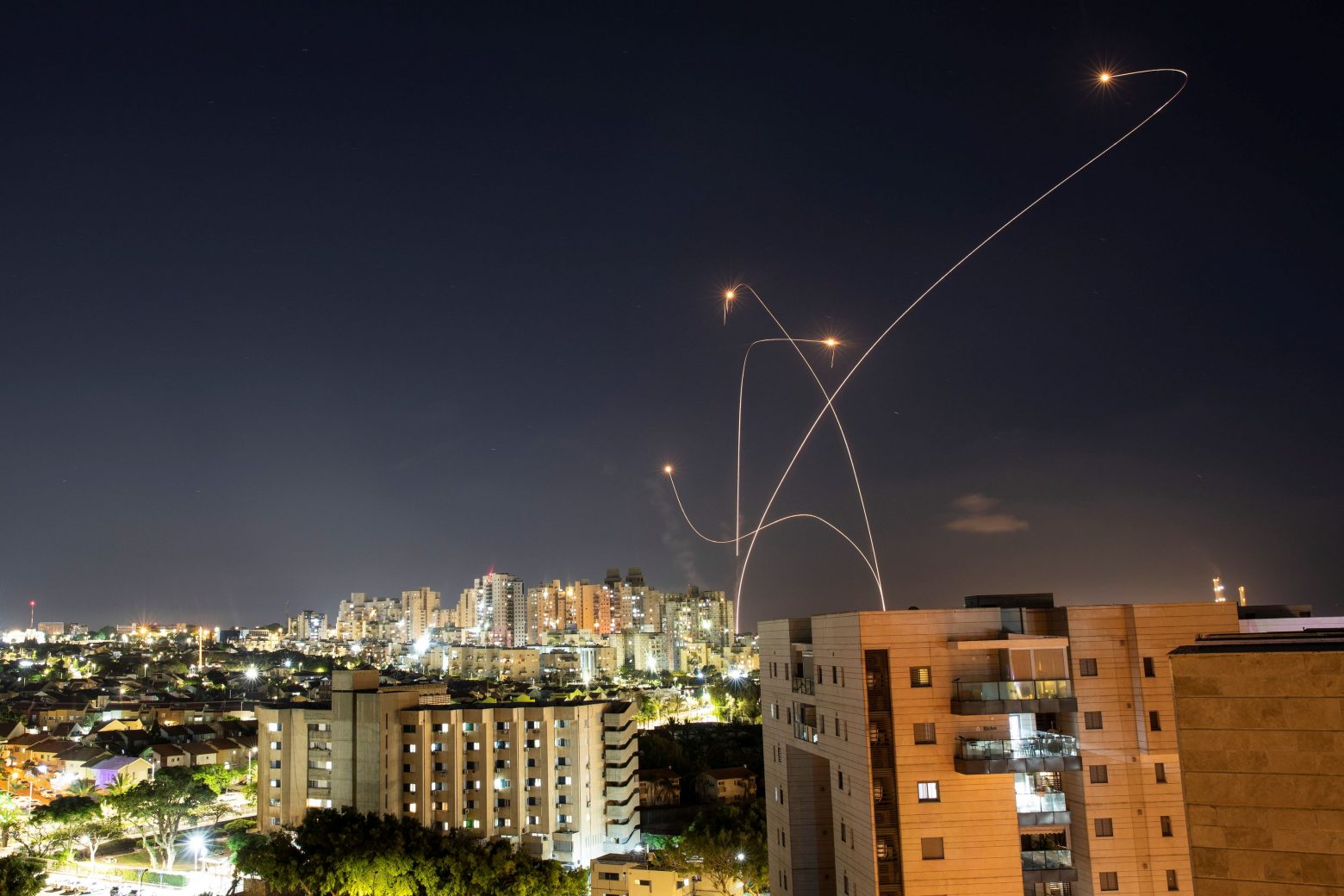 Λωρίδα της Γάζας: Ρουκέτα της Χαμάς έπληξε την πόλη Ασντότ στο Ισραήλ