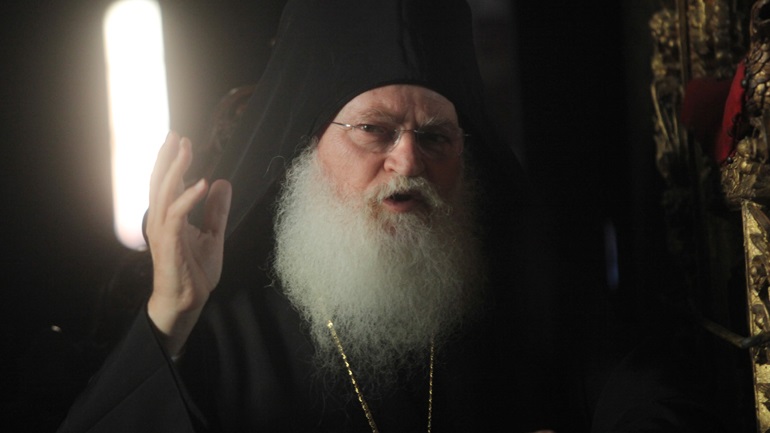 Η ανακοίνωση της Μονής Βατοπαιδίου για τη διακομιδή του Εφραίμ στο νοσοκομείο